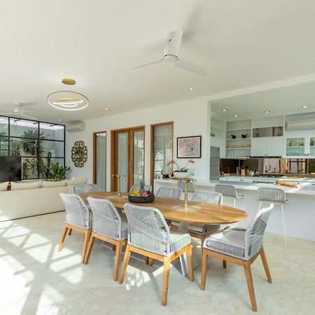 Villa Lumut 3 Bedrooms Central Seminyak Εξωτερικό φωτογραφία