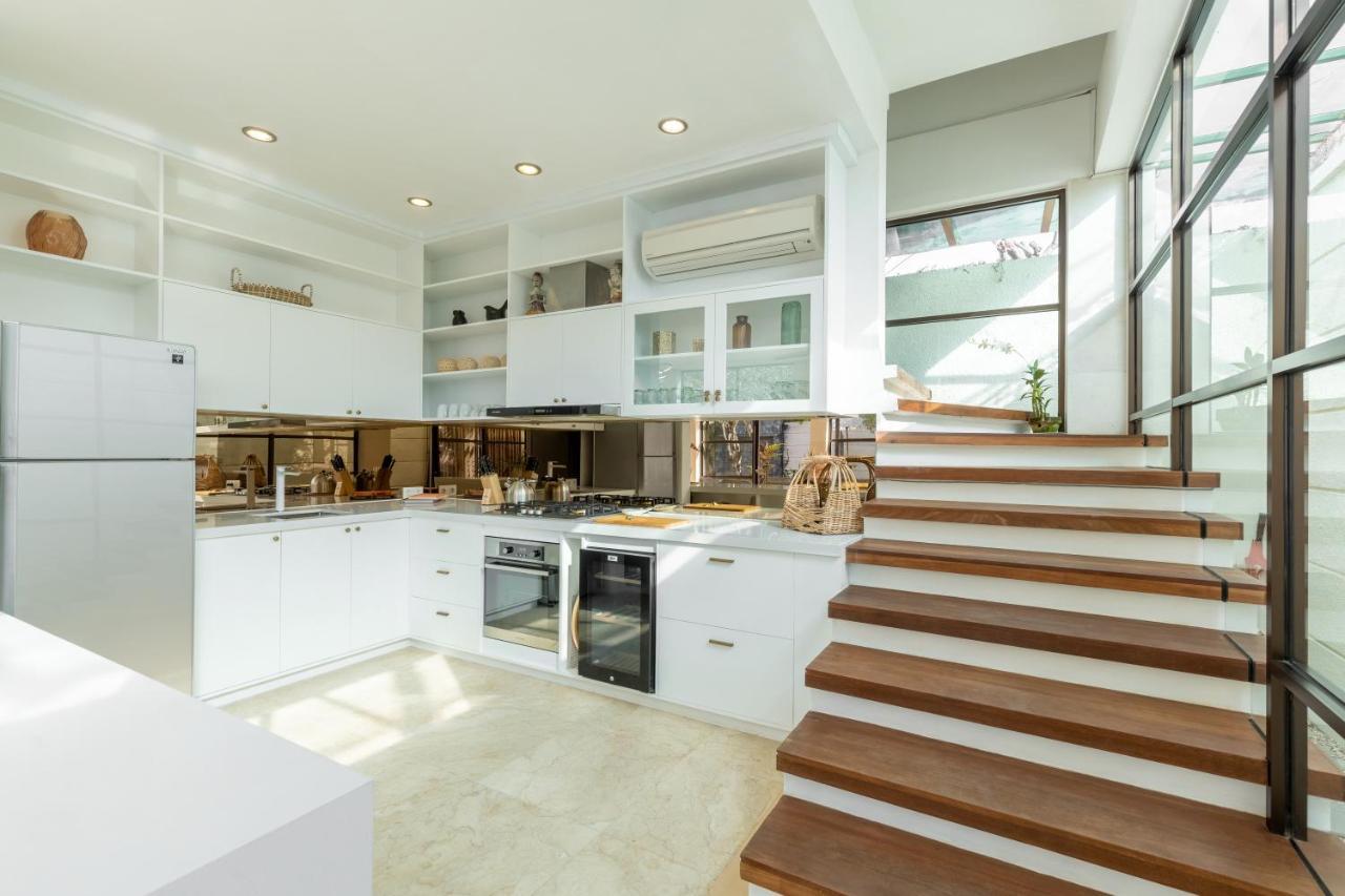 Villa Lumut 3 Bedrooms Central Seminyak Εξωτερικό φωτογραφία