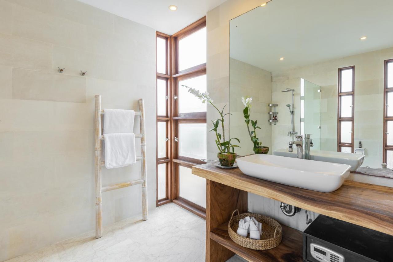 Villa Lumut 3 Bedrooms Central Seminyak Εξωτερικό φωτογραφία