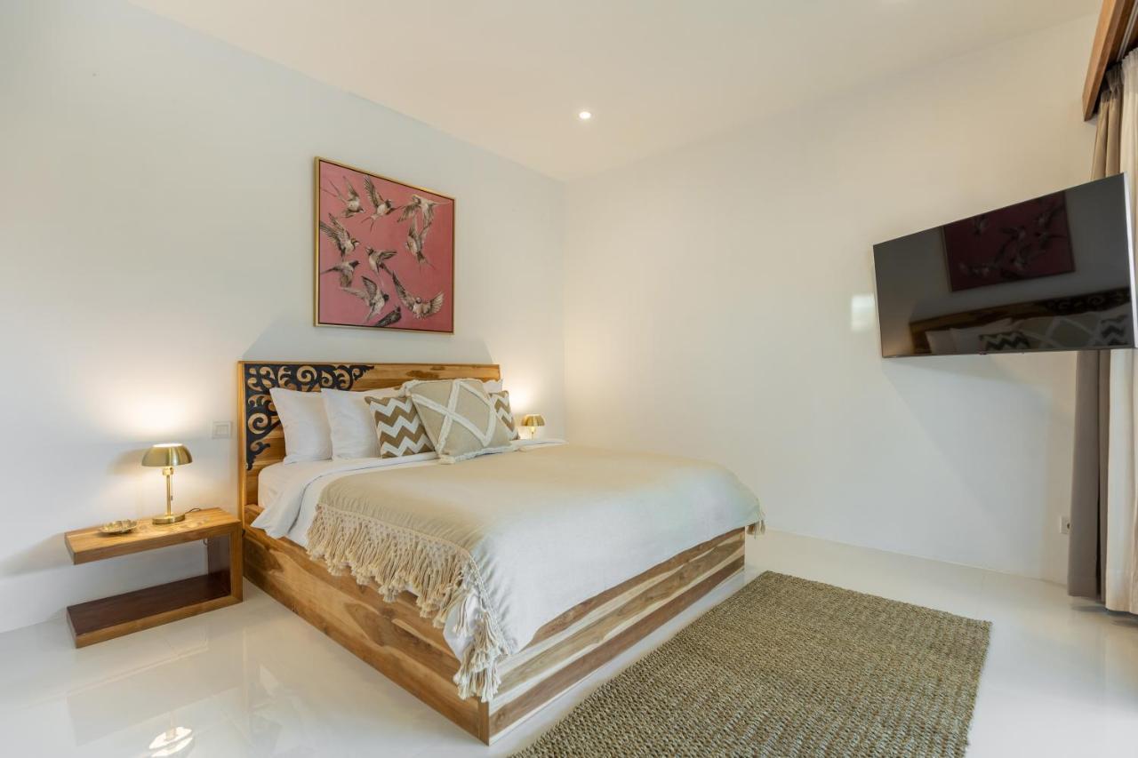 Villa Lumut 3 Bedrooms Central Seminyak Εξωτερικό φωτογραφία
