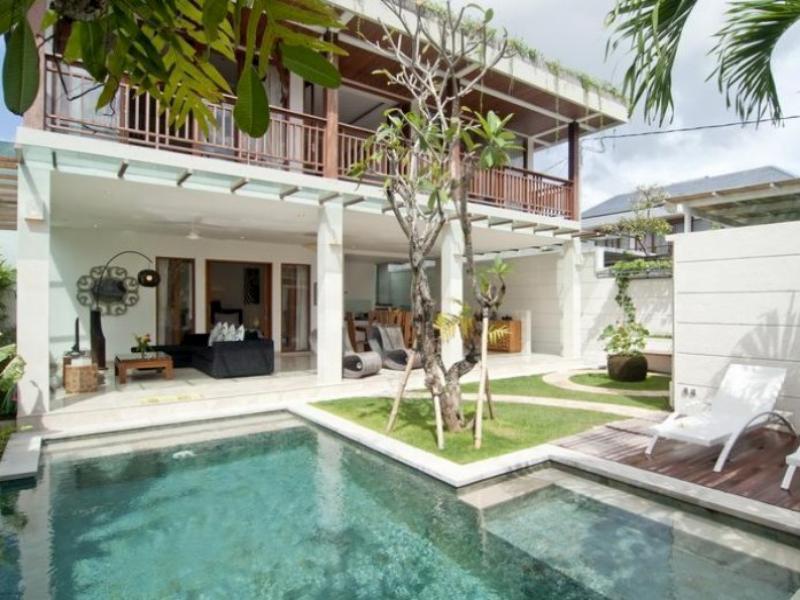 Villa Lumut 3 Bedrooms Central Seminyak Εξωτερικό φωτογραφία